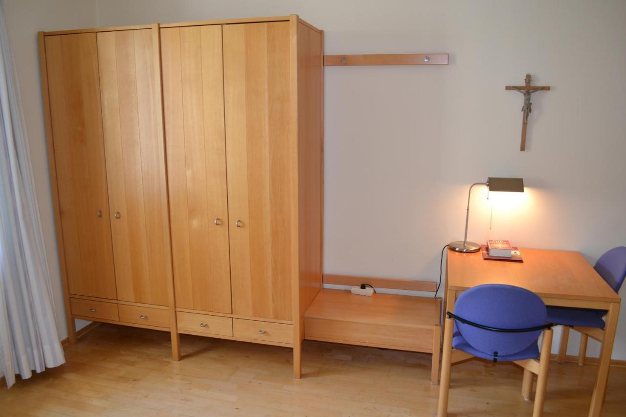 Haus Der Begegnung Heilig Geist Ξενοδοχείο Μπουργκχάουζεν Εξωτερικό φωτογραφία