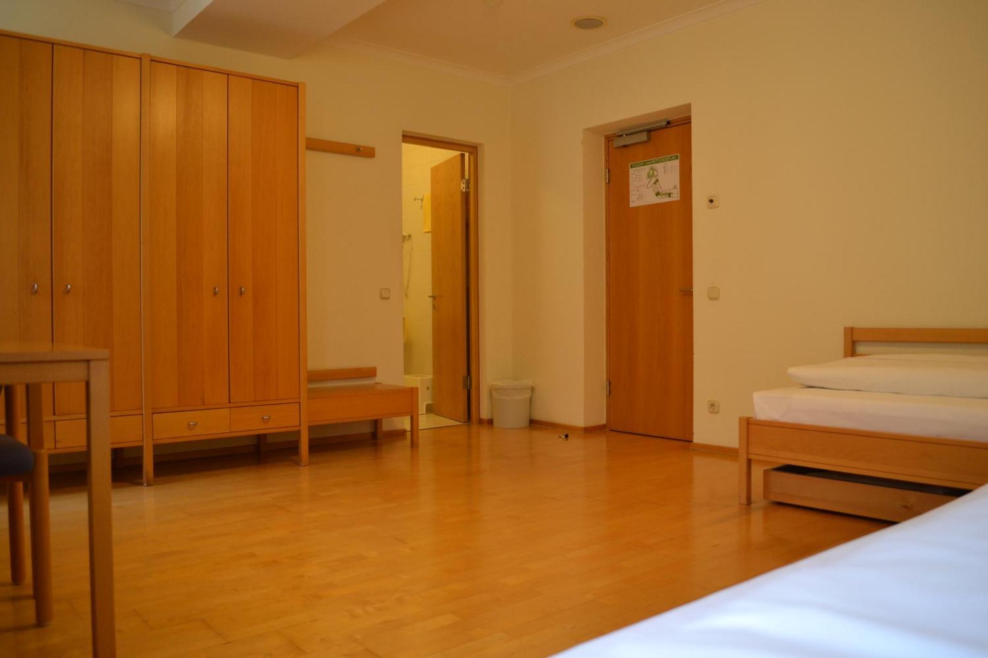 Haus Der Begegnung Heilig Geist Ξενοδοχείο Μπουργκχάουζεν Εξωτερικό φωτογραφία