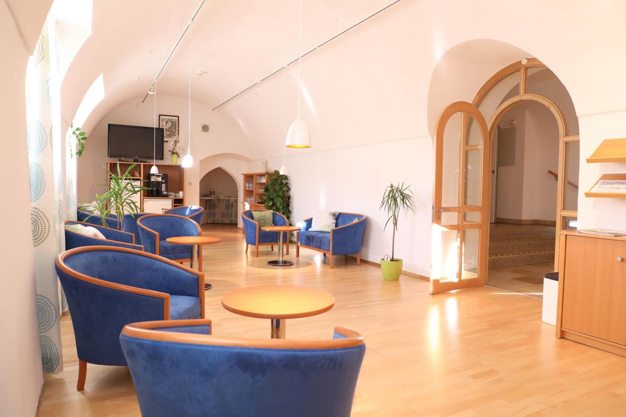 Haus Der Begegnung Heilig Geist Ξενοδοχείο Μπουργκχάουζεν Εξωτερικό φωτογραφία